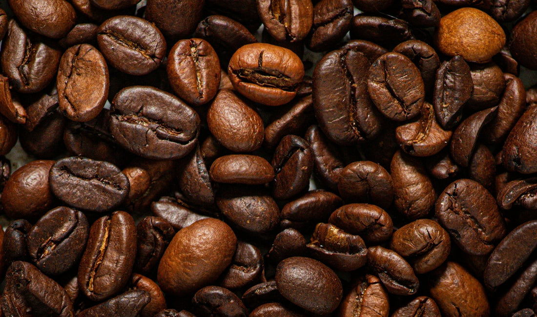 Is Cosmic Hue or Coffee Better For Your Gut?